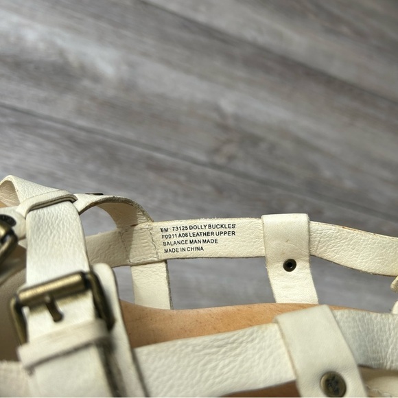 Frye Dolly Buckle Wood Sandals in White - Picture 12 of 16